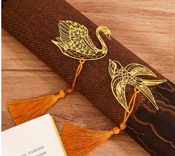 High-quality metal bookmarks with elegant floral and animal shapes